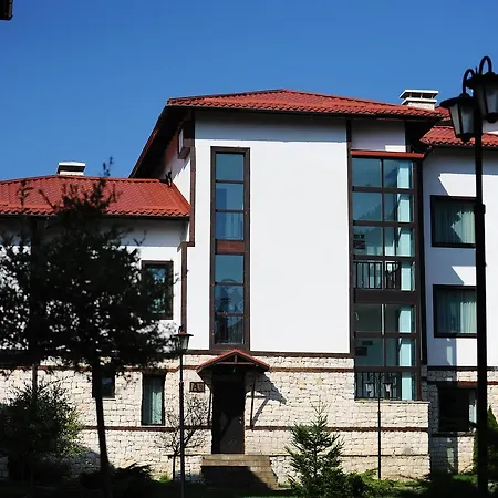 Ten Houses Отель 3*