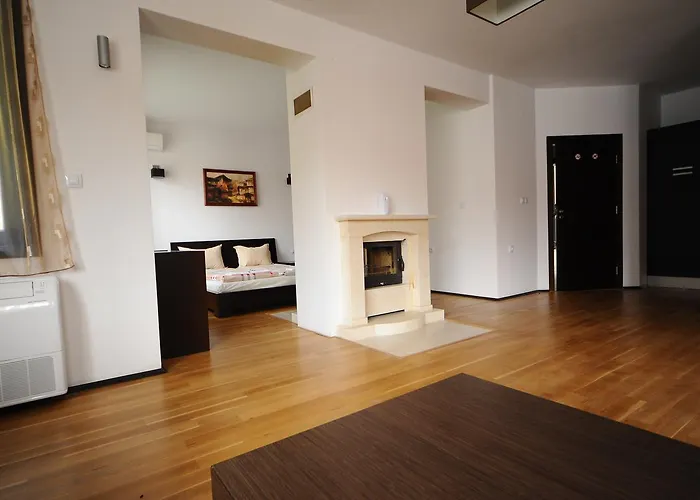 Ten Houses Hotel Govedartsi